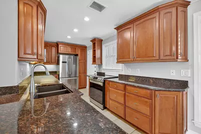 624 SW Saint Lucie Crescent #308, Stuart, FL 34994 - Photo 19