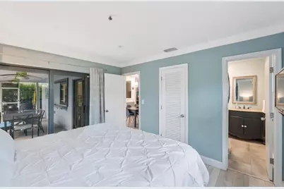 4450 NW 19th Avenue, Oakland Park, FL 33309 - Photo 11