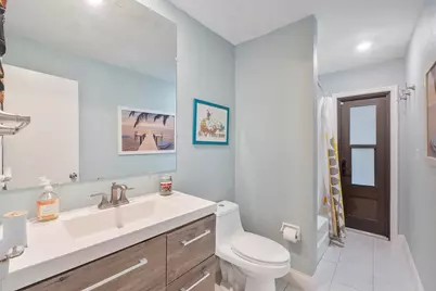 4450 NW 19th Avenue, Oakland Park, FL 33309 - Photo 17