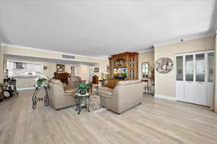 100 Lakeshore Dr, North Palm Beach, FL 33408 - Photo 7