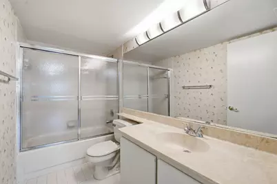 4725 Lucerne Lakes Boulevard E #301, Lake Worth, FL 33467 - Photo 15