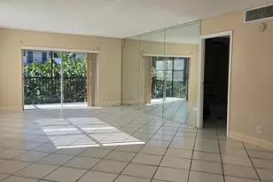 6061 N Falls Cir Dr, Lauderhill, FL 33319 - Photo 15