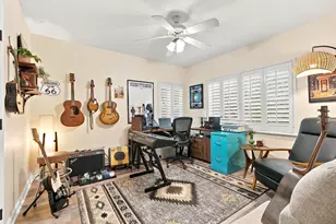 330 Cornell Dr, Lake Worth Beach, FL 33460 - Photo 17