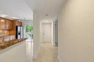 260 NW 67th St, Boca Raton, FL 33487 - Photo 13