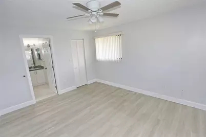 9712 S Belfort Circle, Tamarac, FL 33321 - Photo 25
