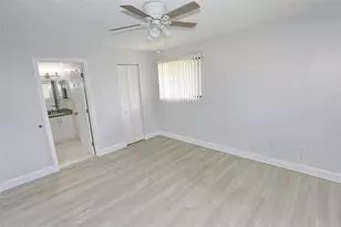 9712 S Belfort Cir, Tamarac, FL 33321 - Photo 25