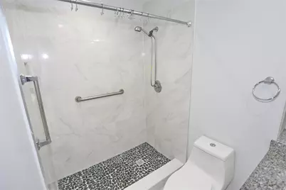 9712 S Belfort Circle, Tamarac, FL 33321 - Photo 27