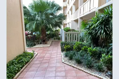 7076 Huntington Lane #805, Delray Beach, FL 33446 - Photo 3