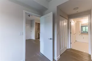 8894 NW 44th St, Sunrise, FL 33351 - Photo 7