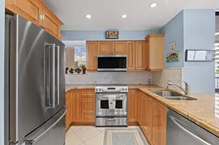 5250 N Ocean Dr, Singer Island, FL 33404 - Photo 3