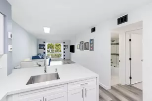 2106 S Cypress Bend Dr, Pompano Beach, FL 33069 - Photo 1