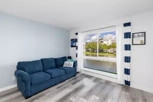 2106 S Cypress Bend Dr, Pompano Beach, FL 33069 - Photo 7