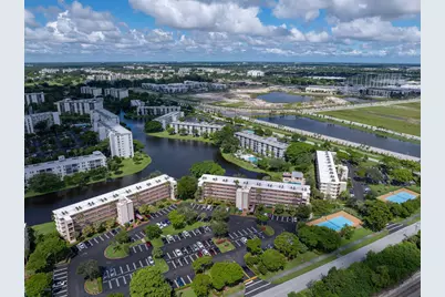 2106 S Cypress Bend Drive #207, Pompano Beach, FL 33069 - Photo 33