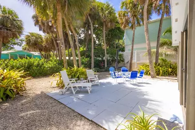 2120-2130 NE Flamingo Terrace, Jensen Beach, FL 34957 - Photo 23