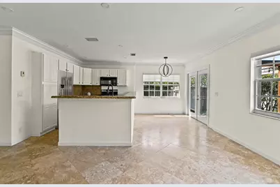 284 Lytton Court, West Palm Beach, FL 33405 - Photo 11