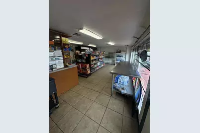 261 E Commercial Boulevard, Oakland Park, FL 33334 - Photo 11