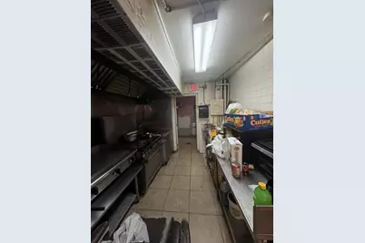 261 E Commercial Boulevard, Oakland Park, FL 33334 - Photo 23
