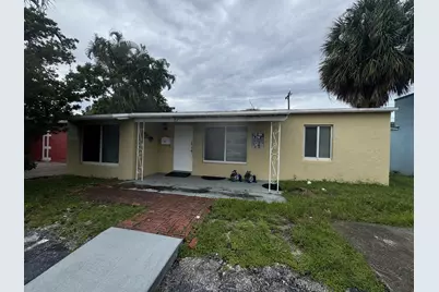 271 E Commercial Boulevard, Oakland Park, FL 33334 - Photo 3