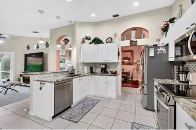 5670 Swaying Palm Lane, Boynton Beach, FL 33437 - Photo 17