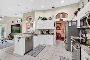 5670 Swaying Palm Ln, Boynton Beach, FL 33437 - Photo 17