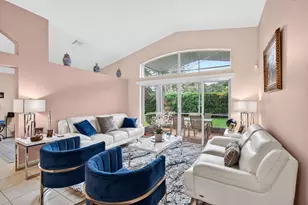 5670 Swaying Palm Ln, Boynton Beach, FL 33437 - Photo 11