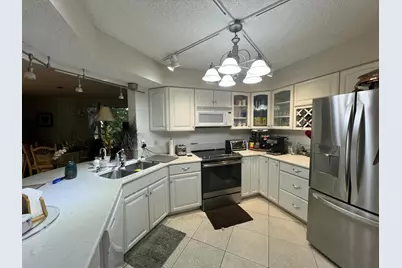100 Scotia Drive #203, Hypoluxo, FL 33462 - Photo 5