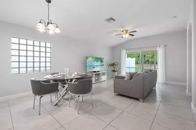 6791 Lantern Key Drive, Lake Worth, FL 33463 - Photo 9