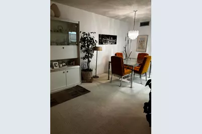 307 Wellington F #307, West Palm Beach, FL 33417 - Photo 3