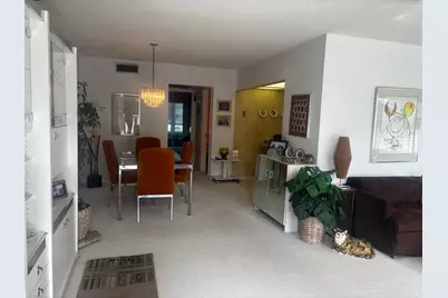 307 Wellington F #307, West Palm Beach, FL 33417 - Photo 7