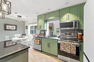 653 Normandy Ln, Delray Beach, FL 33484 - Photo 9