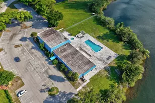 4821 NW 13th Ave, Deerfield Beach, FL 33064 - Photo 3