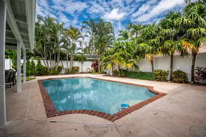 1123 SE 14th Avenue, Deerfield Beach, FL 33441 - Photo 5