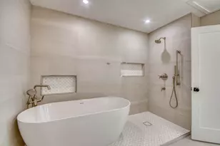 1123 SE 14th Ave, Deerfield Beach, FL 33441 - Photo 17