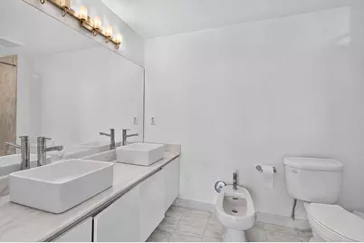 601 NE 36th Street #1008, Miami, FL 33137 - Photo 23