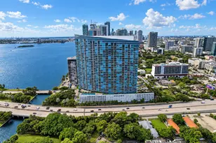 601 NE 36th St, Miami, FL 33137 - Photo 1