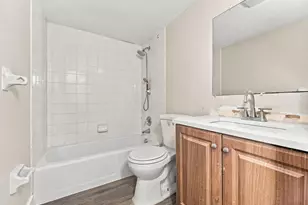 241 SE 9th Ave, Pompano Beach, FL 33060 - Photo 13
