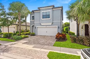 4617 Pinehurst Trl E, Oakland Park, FL 33309 - Photo 1