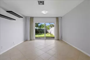 258 Palmetto Ct, Jupiter, FL 33458 - Photo 5