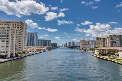 800 Parkview Drive #826, Hallandale Beach, FL 33009 - Photo 27