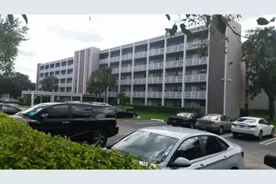 8720 Shadow Wood Boulevard #105, Coral Springs, FL 33071 - Photo 9