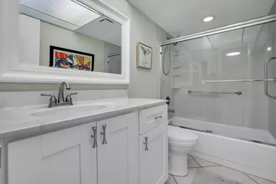 9301 Sunrise Lakes Boulevard #207, Sunrise, FL 33322 - Photo 19