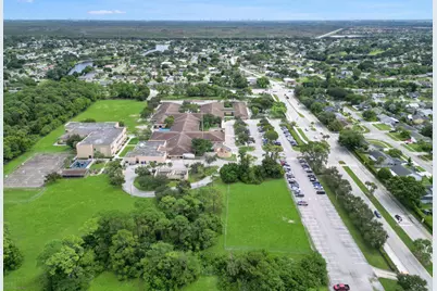 102 Valencia Street, Royal Palm Beach, FL 33411 - Photo 31