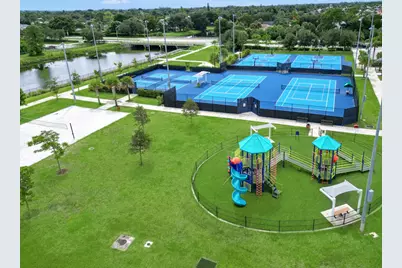 102 Valencia Street, Royal Palm Beach, FL 33411 - Photo 33