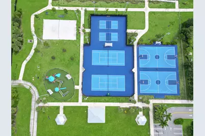 102 Valencia Street, Royal Palm Beach, FL 33411 - Photo 35