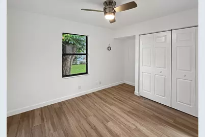 102 Valencia Street, Royal Palm Beach, FL 33411 - Photo 25