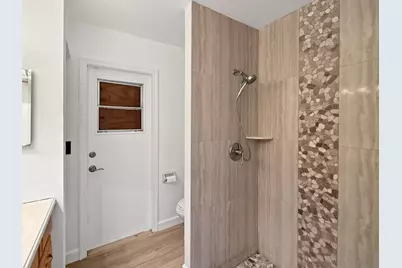 102 Valencia Street, Royal Palm Beach, FL 33411 - Photo 17