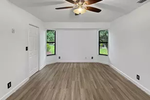 102 Valencia St, Royal Palm Beach, FL 33411 - Photo 15