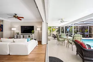 430 NE 43rd St, Boca Raton, FL 33431 - Photo 35