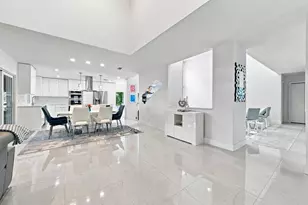 6451 Eastpointe Pines St, Palm Beach Gardens, FL 33418 - Photo 5
