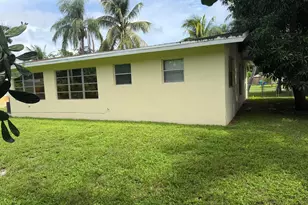3035 SE 1st St, Boynton Beach, FL 33435 - Photo 3